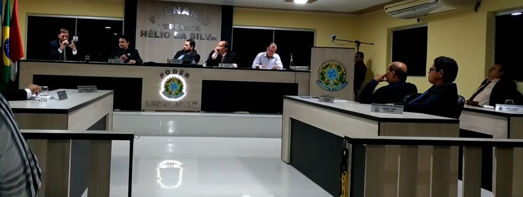 Presidente do IPREV comparece a Câmara e durante a Sessão é sabatinado pelos vereadores.